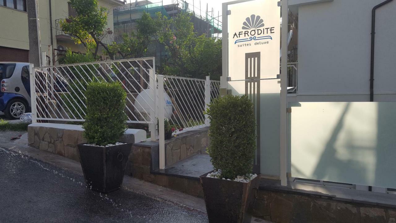 Afrodite Suites Deluxe Agropoli Exterior foto